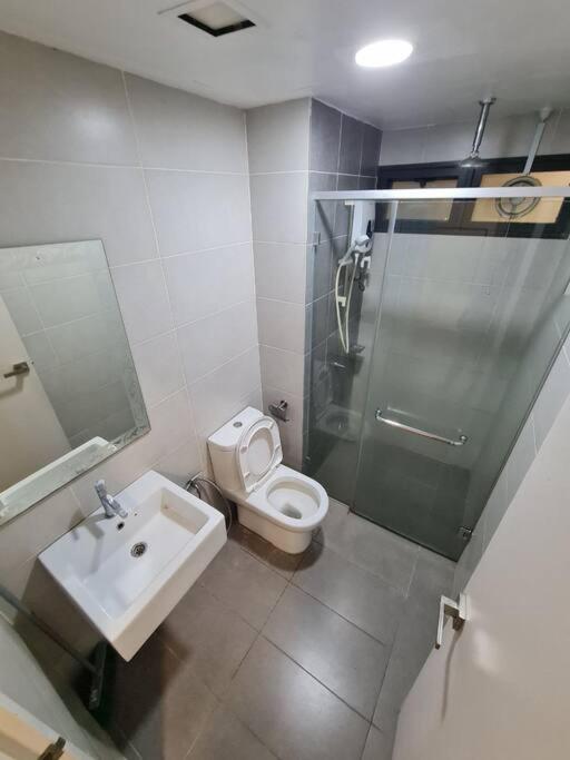 Lovely 3-Bedroom Serviced Apartment @ ไซเบอร์จายา ภายนอก รูปภาพ
